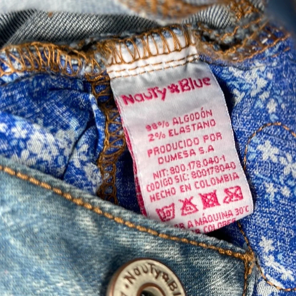 Nauty Blue Distressed Denim Shorts Light Wash Girls Size Small S Patches